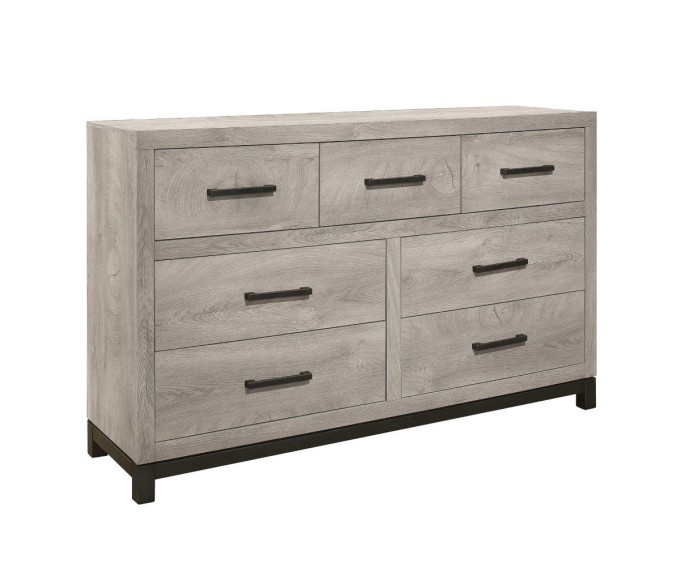 Zacoury Dresser